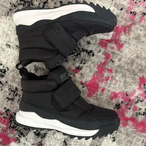 Sorel Black Puffer Winter Boots with White Sole